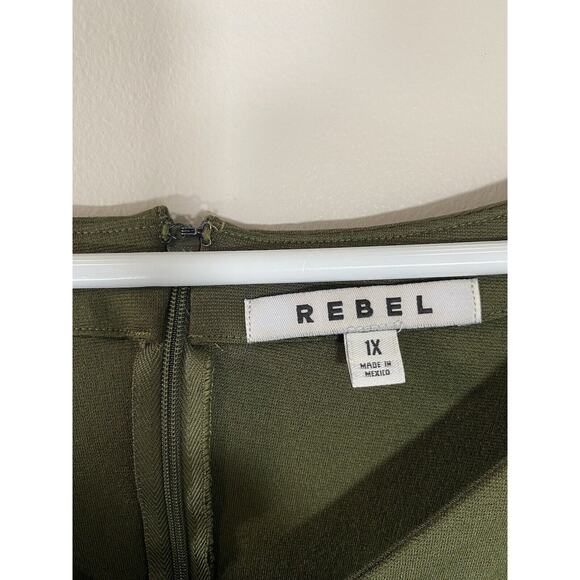 REBEL Rebel Wilson NWT Colorblock 3/4 Sleeve Knee Length Dress Stretch Size 1X‎ - Picture 5 of 9